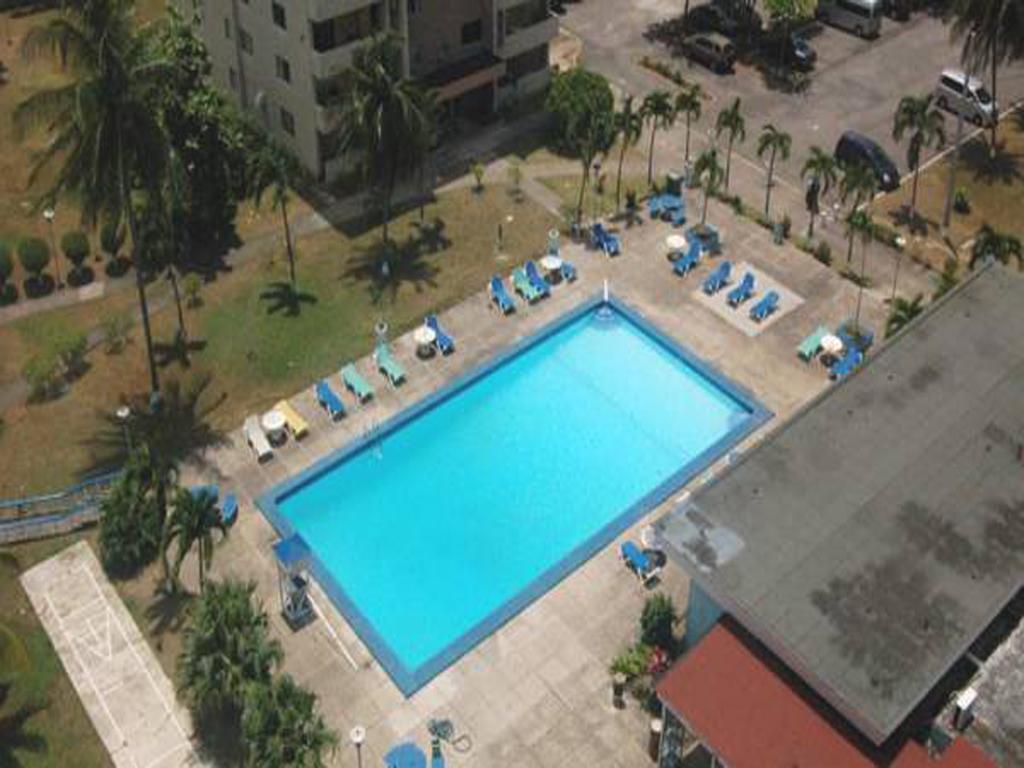Turtle Beach Towers Apt 22 C - Ocho Rios Exterior photo
