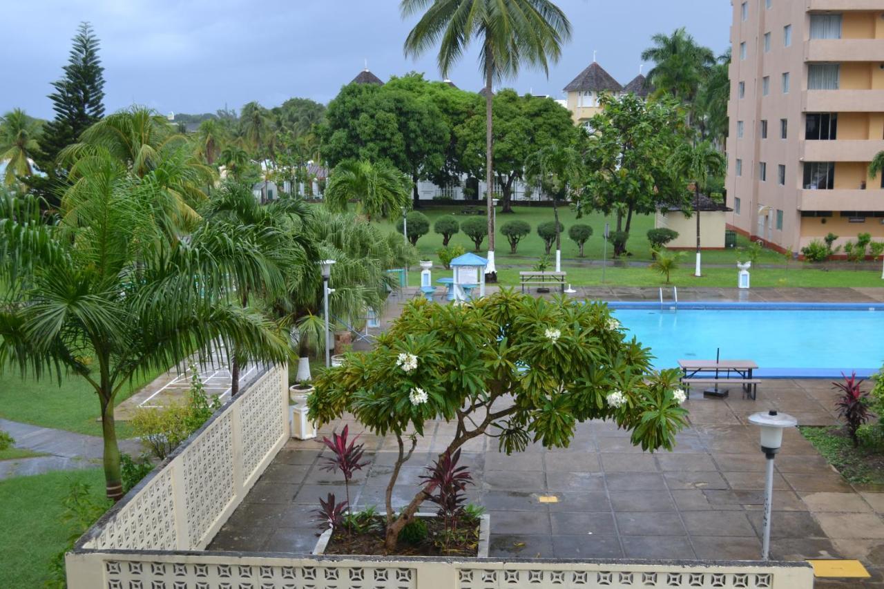Turtle Beach Towers Apt 22 C - Ocho Rios Exterior photo