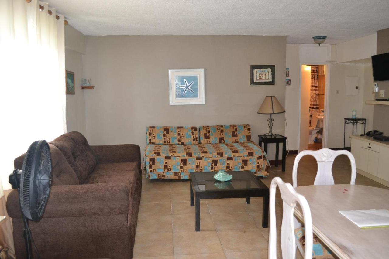 Turtle Beach Towers Apt 22 C - Ocho Rios Exterior photo